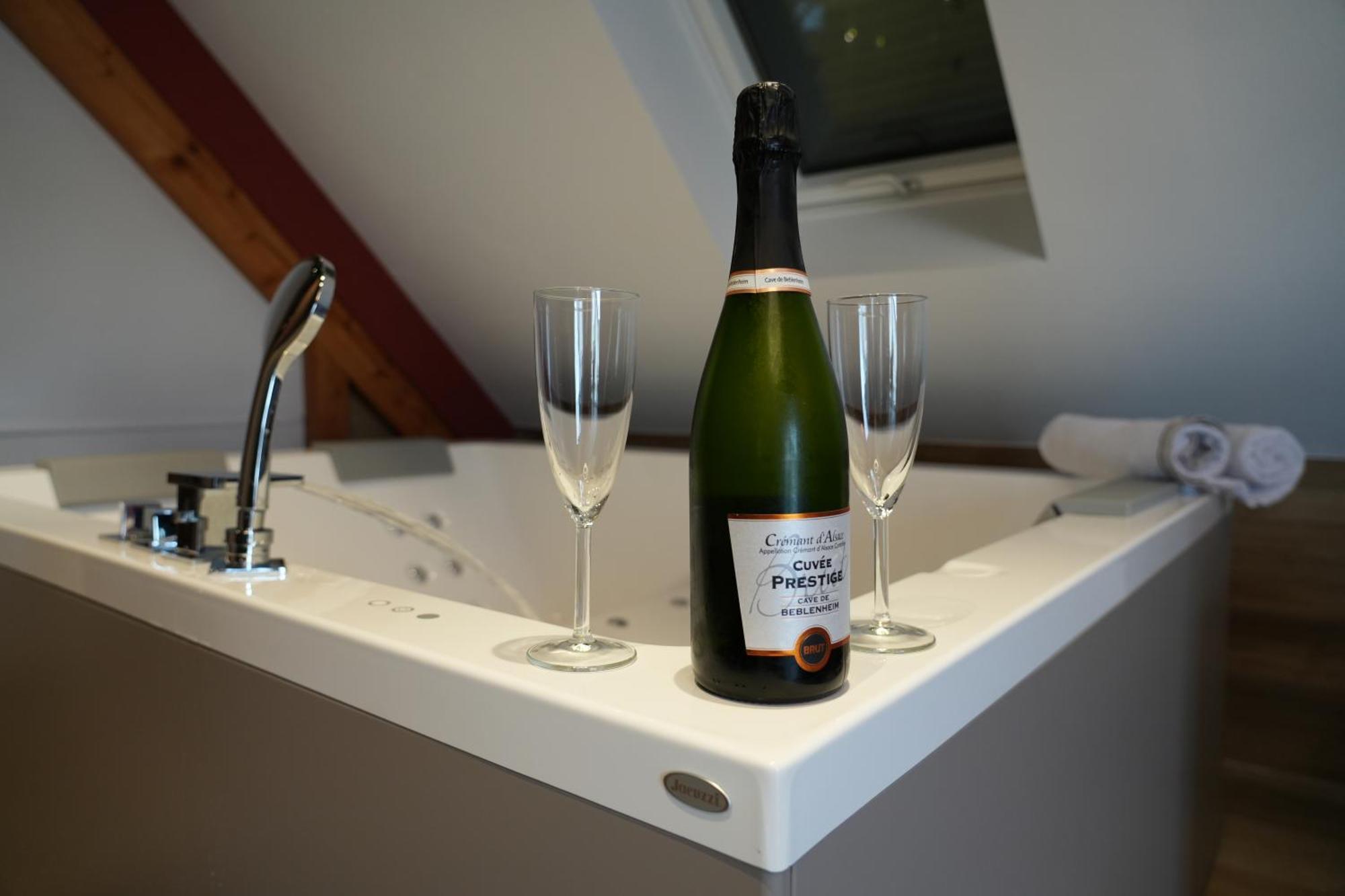 Gite Spa L'Atelier Emile - Spa Privatif - 5 Min Colmar Sainte-Croix-en-Plaine Экстерьер фото
